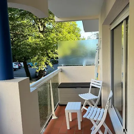 Near The 31 M With Balconypool Apartment Arcachon